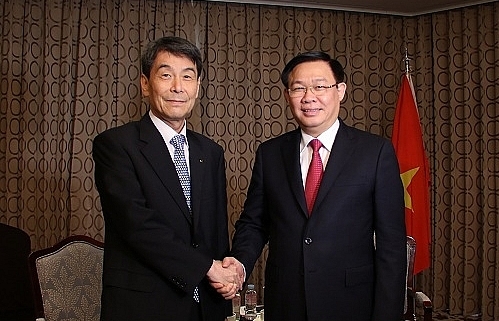 Phó Thủ tướng Vương Đình Huệ tiếp lãnh đạo các ngân hàng, doanh nghiệp Hàn Quốc
