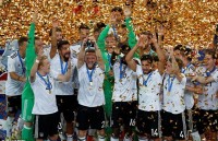 Đánh bại Chile, Đức lần đầu tiên lên ngôi Confederations Cup