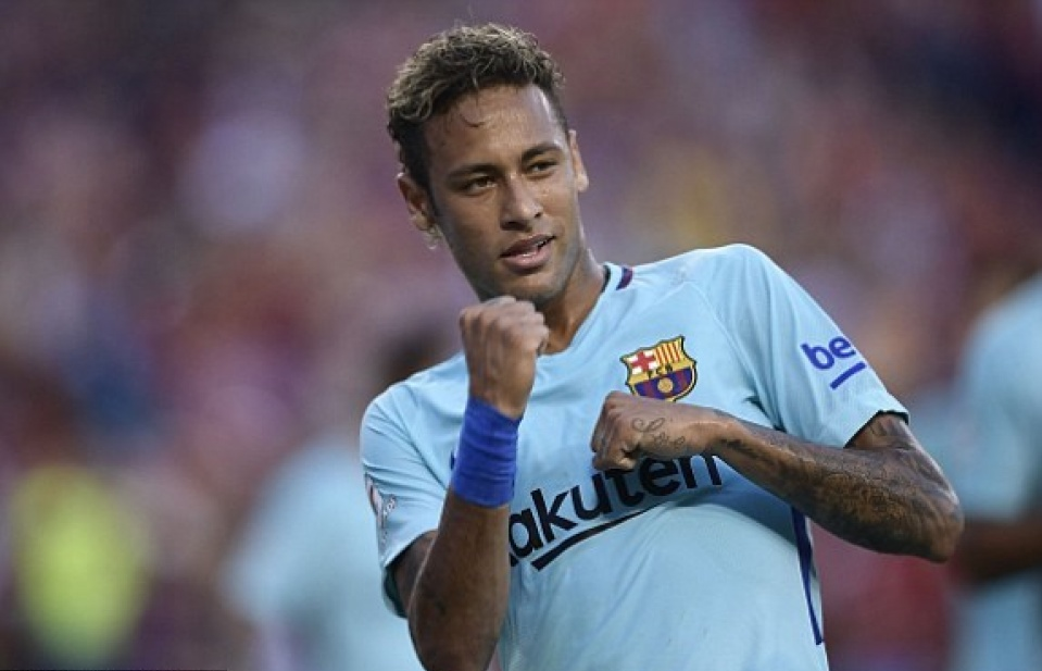Neymar lập công giúp Barcelona đánh bại Man Utd
