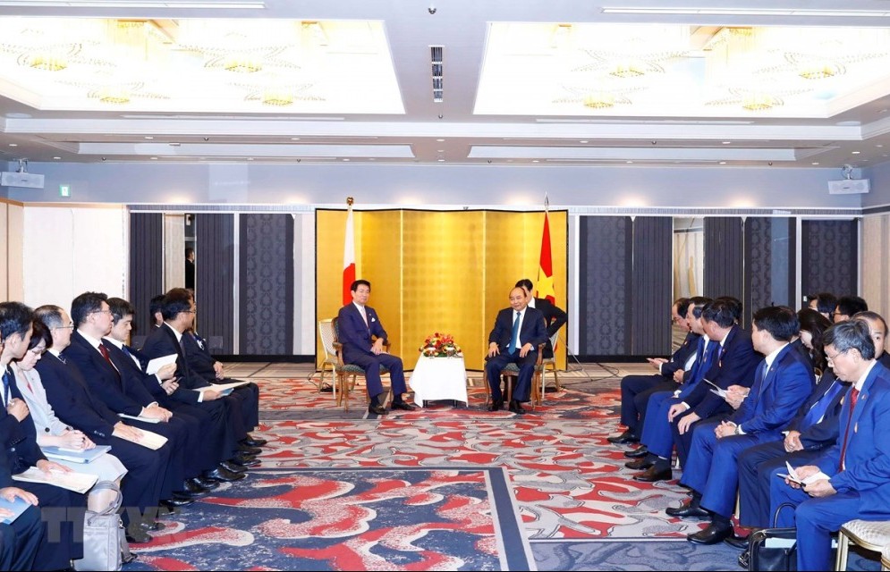 PM urges Japanese localities to expand ties with Vietnam