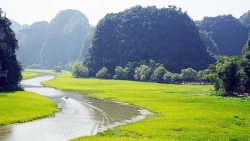 Xây dựng Ninh Bình thành vùng du lịch trọng điểm quốc gia