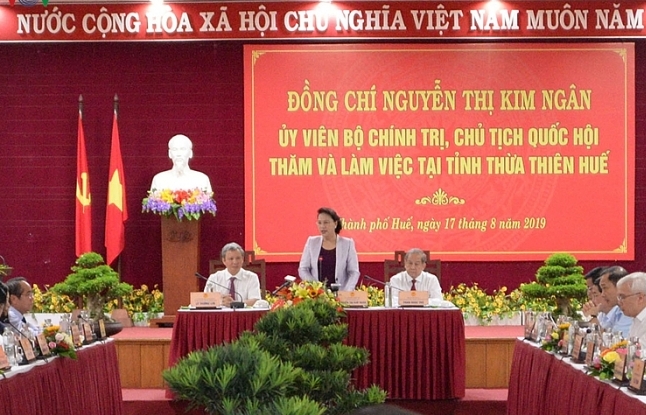 Chủ tịch Quốc hội làm việc với lãnh đạo tỉnh Thừa Thiên Huế