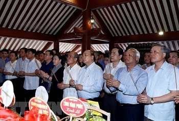 Lãnh đạo Đảng, Nhà nước dâng hương tưởng niệm Chủ tịch Hồ Chí Minh