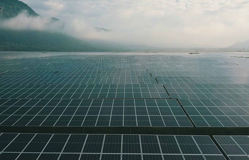 Năng lượng tái tạo ở Việt Nam: Đừng lãng phí 'Của Giời' cho