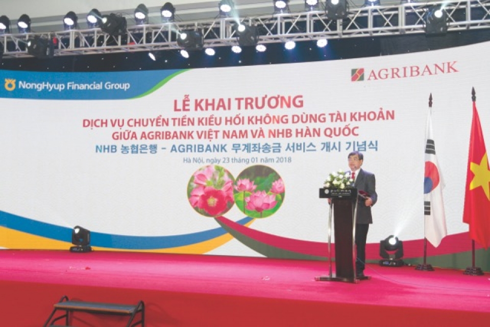 agribank va su chuyen minh manh me de tien toi co phan hoa