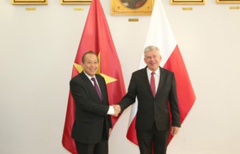 Phó Thủ tướng Thường trực hội kiến Chủ tịch Thượng viện Ba Lan