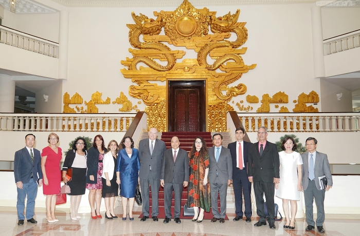 thu tuong tiep bo truong ngoai thuong va dau tu nuoc ngoai cuba