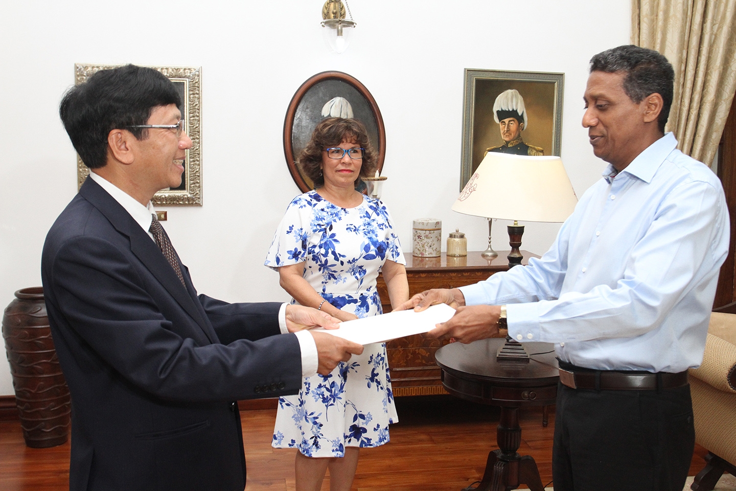 seychelles treasures ties with vietnam president faure