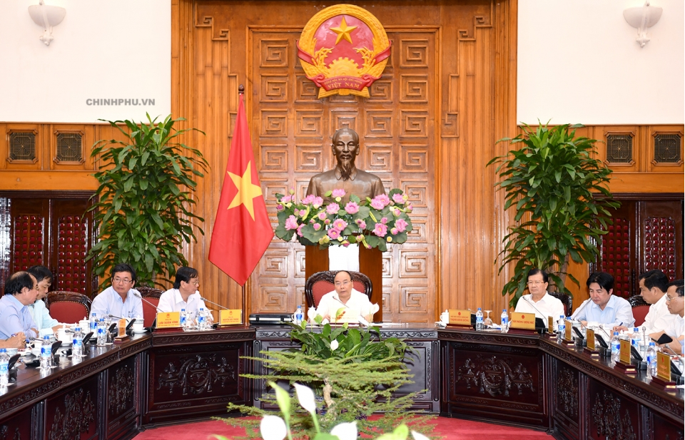 Thủ tướng Nguyễn Xuân Phúc làm việc với lãnh đạo tỉnh Ninh Thuận