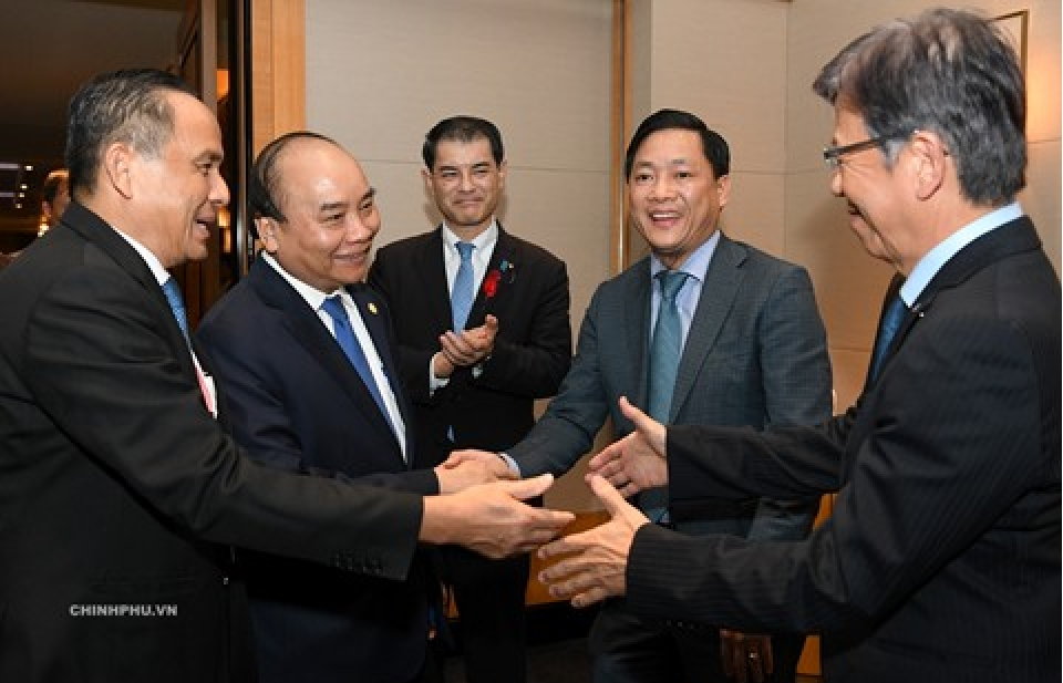 Thủ tướng dự một số cuộc tọa đàm với doanh nghiệp Nhật Bản