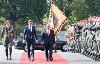 Lễ đón chính thức Thủ tướng Nguyễn Xuân Phúc thăm Cộng hòa Áo