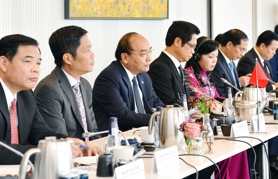 Thủ tướng Nguyễn Xuân Phúc đối thoại với các doanh nghiệp hàng đầu Đan Mạch