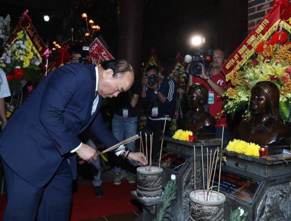 thu tuong nguyen xuan phuc du le ky niem 50 chien thang truong bon