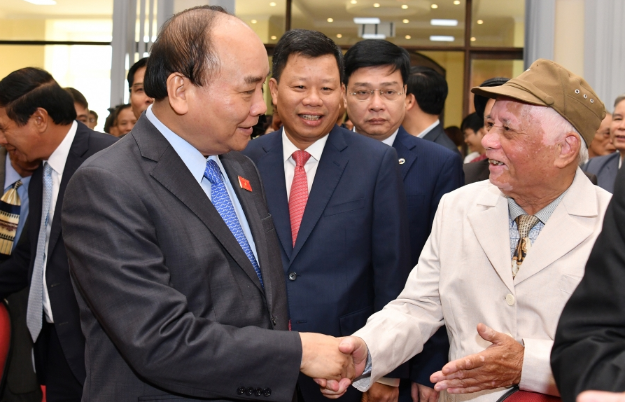 Thủ tướng Nguyễn Xuân Phúc: Không để ‘tham nhũng vặt’ làm phiền lòng người dân