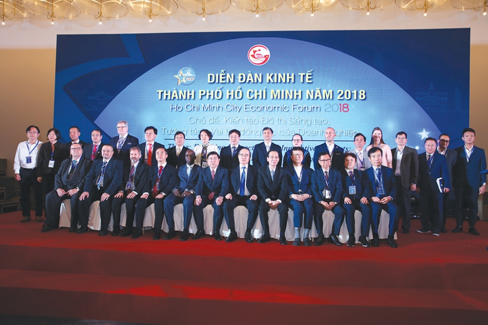 tp ho chi minh khang dinh vai tro tien phong