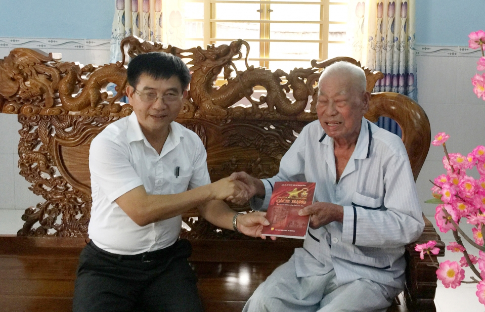 Người vun đắp tình hữu nghị Việt Nam - Campuchia
