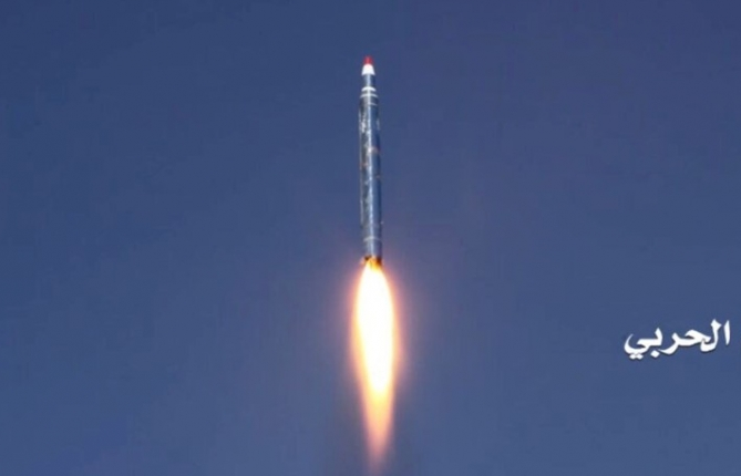 Yemen phóng tên lửa “khiêu khích” Saudi Arabia