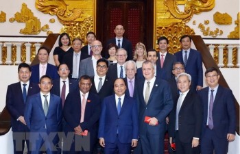 Thủ tướng Nguyễn Xuân Phúc tiếp các nhà đầu tư quốc tế ngành du lịch