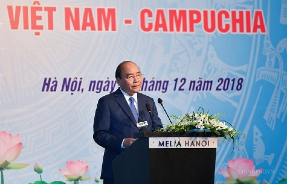 Thủ tướng Nguyễn Xuân Phúc dự Diễn đàn doanh nghiệp Việt Nam - Campuchia