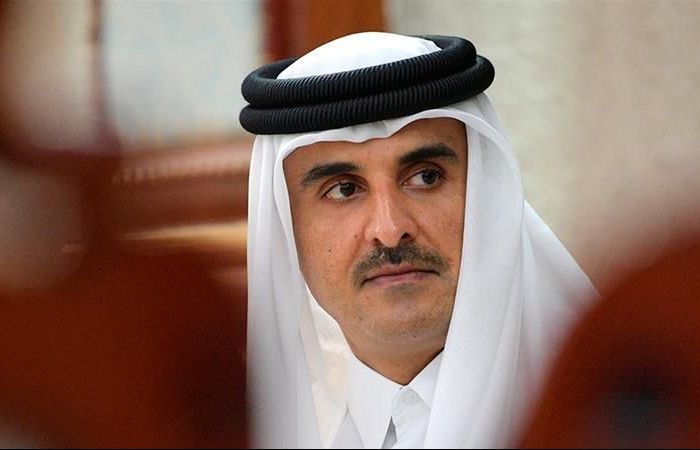 Trong lúc 'nước sôi lửa bỏng', Quốc vương Qatar thăm Iran