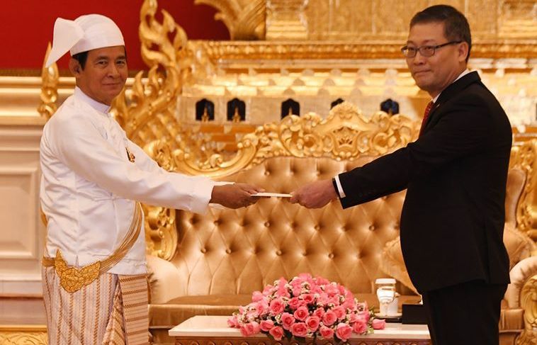 Đại sứ Lý Quốc Tuấn trình Thư ủy nhiệm lên Tổng thống Myanmar U Win Myint