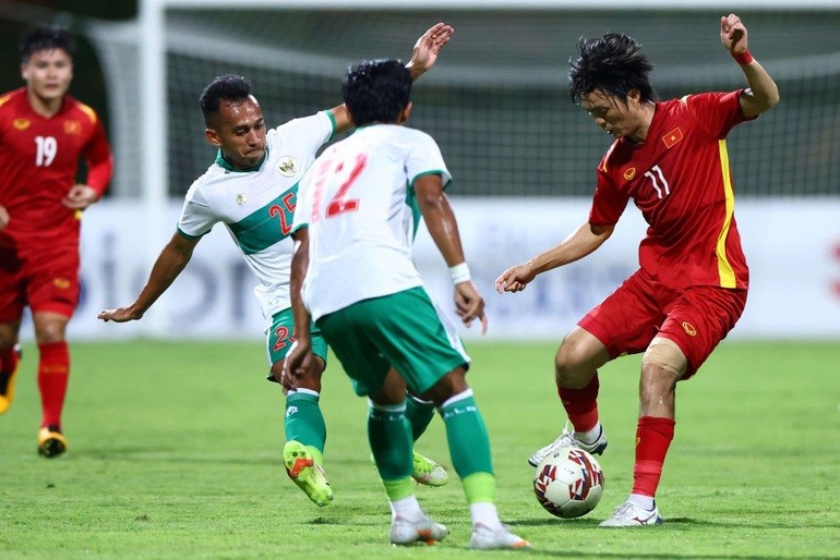 Quan chức của Liên đoàn bóng đá Indonesia ghen tị với cơ hội của đội tuyển Việt Nam