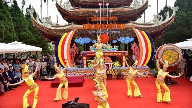 Dịch Covid-19: Hà Nội thông báo không tổ chức lễ khai hội chùa Hương 2021