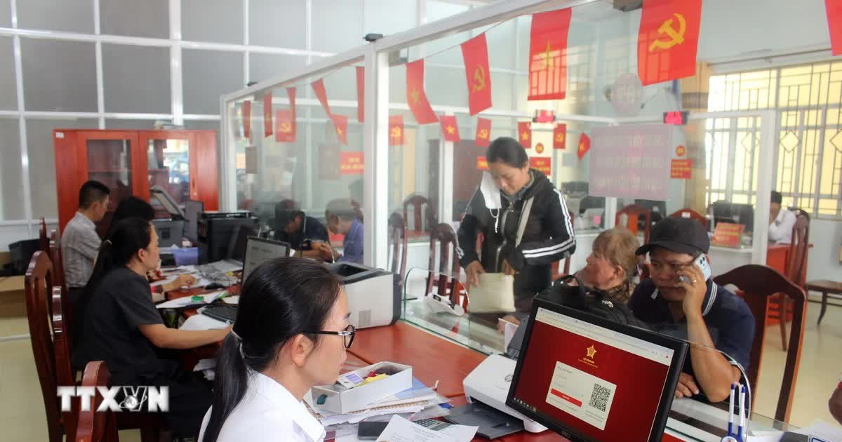 Thủ tướng Chính phủ ban hành Kế hoạch triển khai thi hành Luật Viên chức Thủ tướng Chính phủ ban hành Kế hoạch triển khai thi hành Luật Viên chức