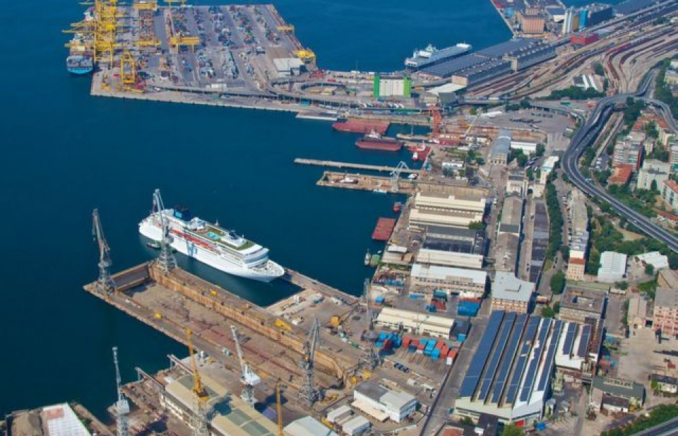 Italy mở cửa 4 cảng biển “đón” Trung Quốc, Mỹ - EU cấp tập cảnh báo