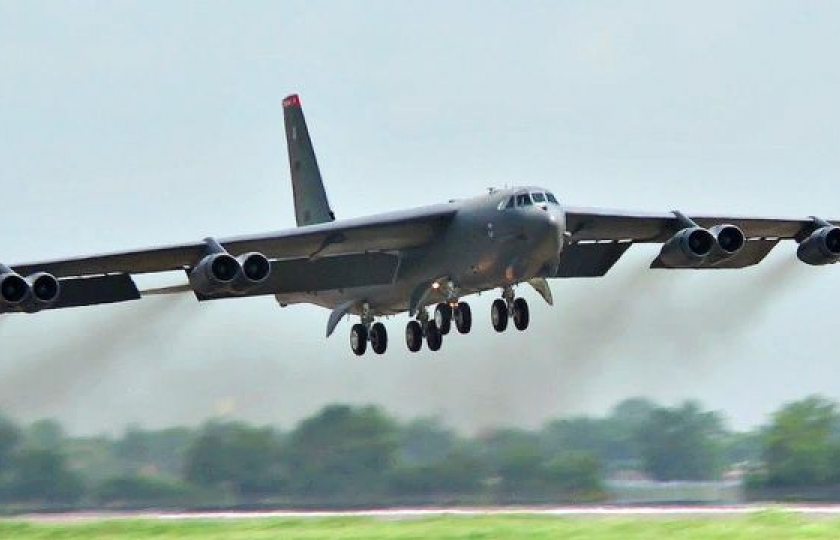 Mỹ điều 6 máy bay ném bom B-52 đến châu Âu "nắn gân" Nga