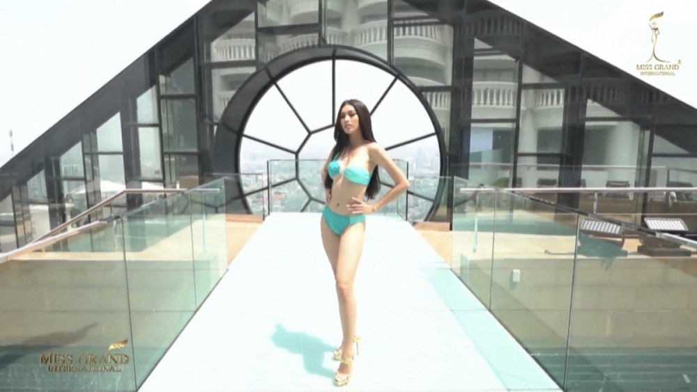 Màn trình diễn bikini đầy nóng bỏng của Á hậu Ngọc Thảo tại Miss Grand International 2020