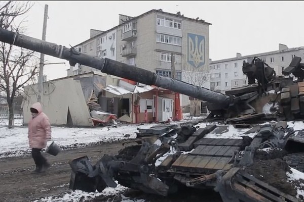 Một thành phố ở miền Đông Ukraine 'biến mất' vì bom đạn