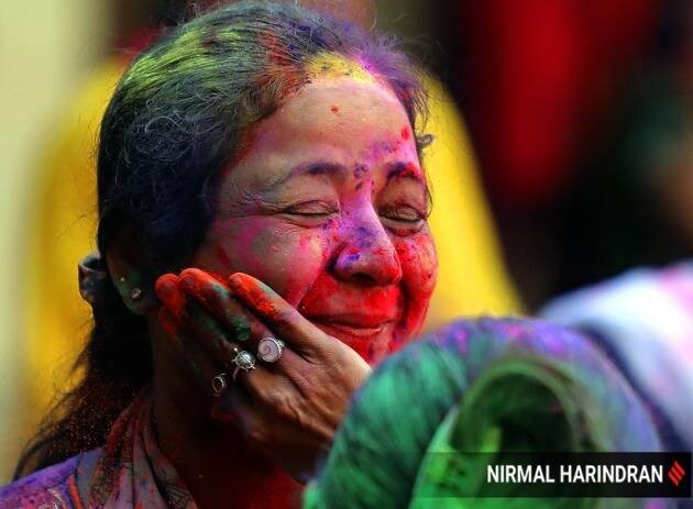 Ngập tràn sắc màu tại lễ hội Holi ở Ấn Độ