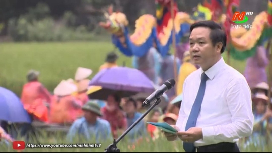 Đồng chí Chủ tịch UBND tỉnh Phạm Quang Ngọc phát biểu tại Lễ khai mạc.