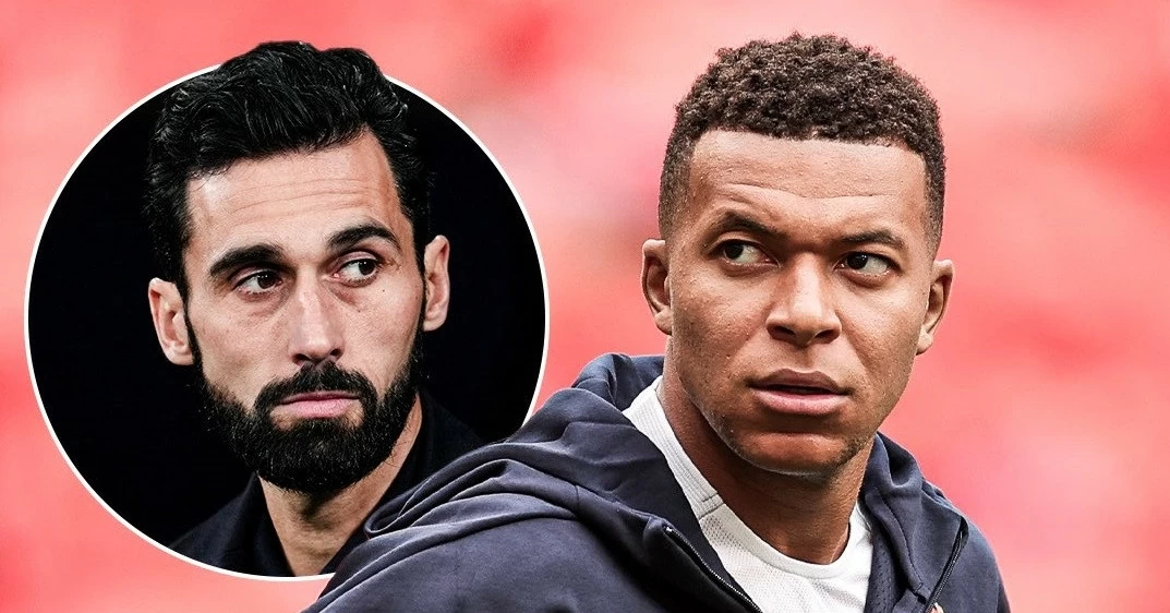 Mbappe nhận thông điệp gắt từ Real Madrid, hoặc thay đổi hoặc ra đi Mbappe nhận thông điệp gắt từ Real Madrid, hoặc thay đổi hoặc ra đi