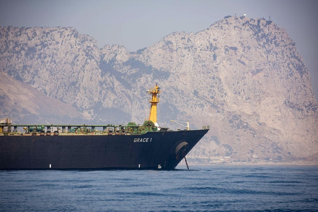 gibraltar tu choi yeu cau cua my bat giu tau cho dau iran