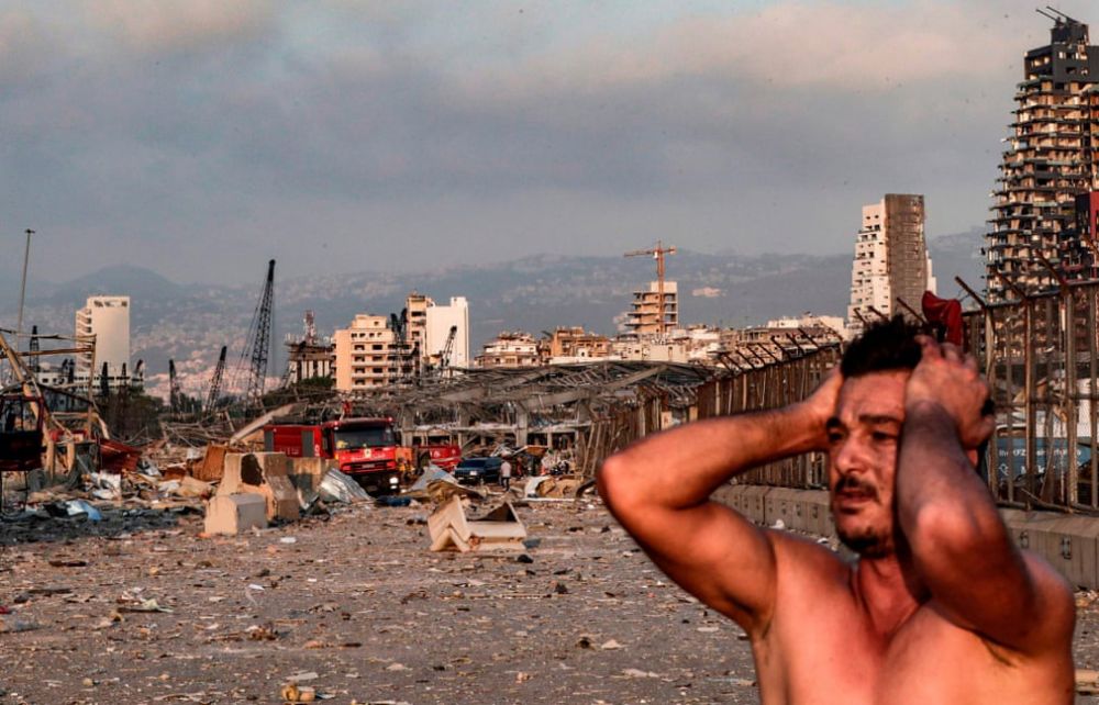 Vụ nổ ở Beirut: Cảnh đổ nát ở Thủ đô Lebanon sau vụ nổ 'như động đất 4,5 Richter'