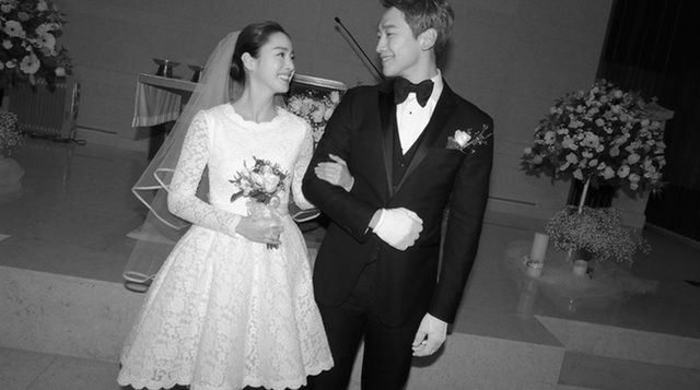 Marry Blog  Khám phá bí mật xa xỉ đằng sau chiếc váy cưới của Song Hye Kyo