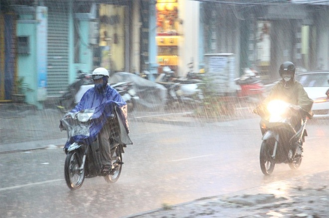 Cảnh báo mưa giông, lũ quét, ngập úng và nguy cơ sạt lở đất ở khu vực phía Bắc