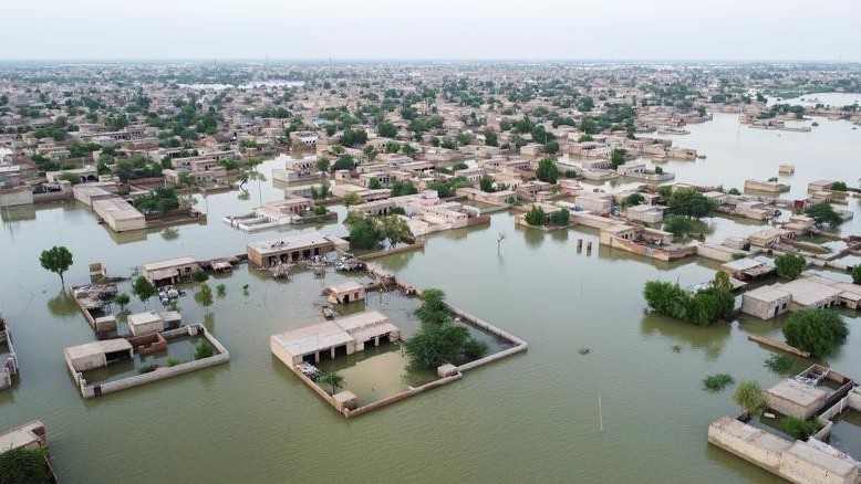 Điện thăm hỏi về tình hình mưa lớn và lũ lụt tại Pakistan