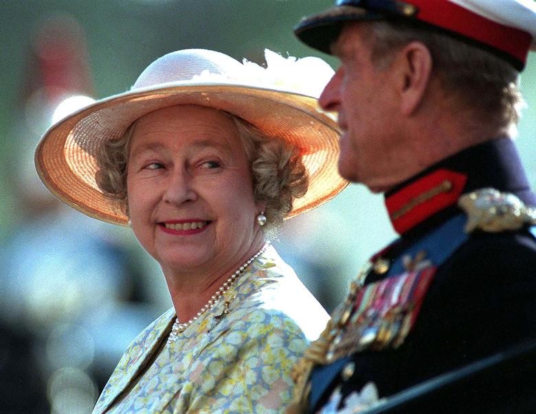 Những khoảnh khắc đáng nhớ trong cuộc đời Nữ hoàng Anh Elizabeth II