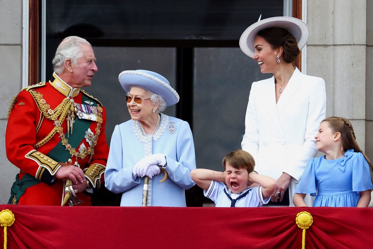 Những khoảnh khắc đáng nhớ trong cuộc đời Nữ hoàng Anh Elizabeth II