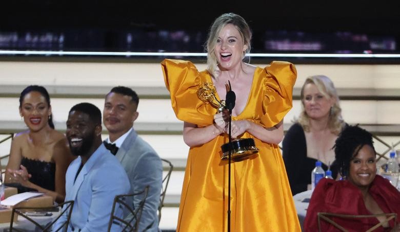 Những khoảnh khắc 'vàng' tại lễ trao giải Emmy 2022
