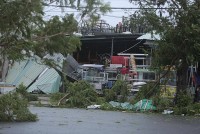 Sức tàn phá 'khủng khiếp' của bão Noru khi càn quét miền Trung