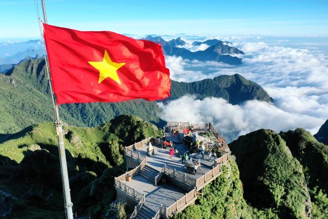 Du lịch Sapa mùa xuân - Khám phá vẻ đẹp thiên đường nơi vùng cao Du lịch Sapa mùa xuân - Khám phá vẻ đẹp thiên đường nơi vùng cao