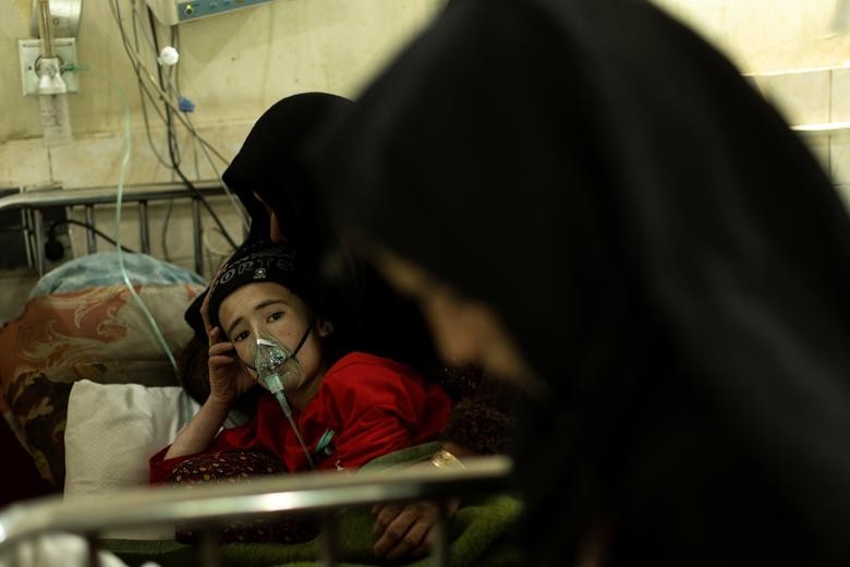 Hình ảnh bên trong bệnh viện nhi ở Kabul khi hệ thống y tế của Afghanistan rơi vào khủng hoảng