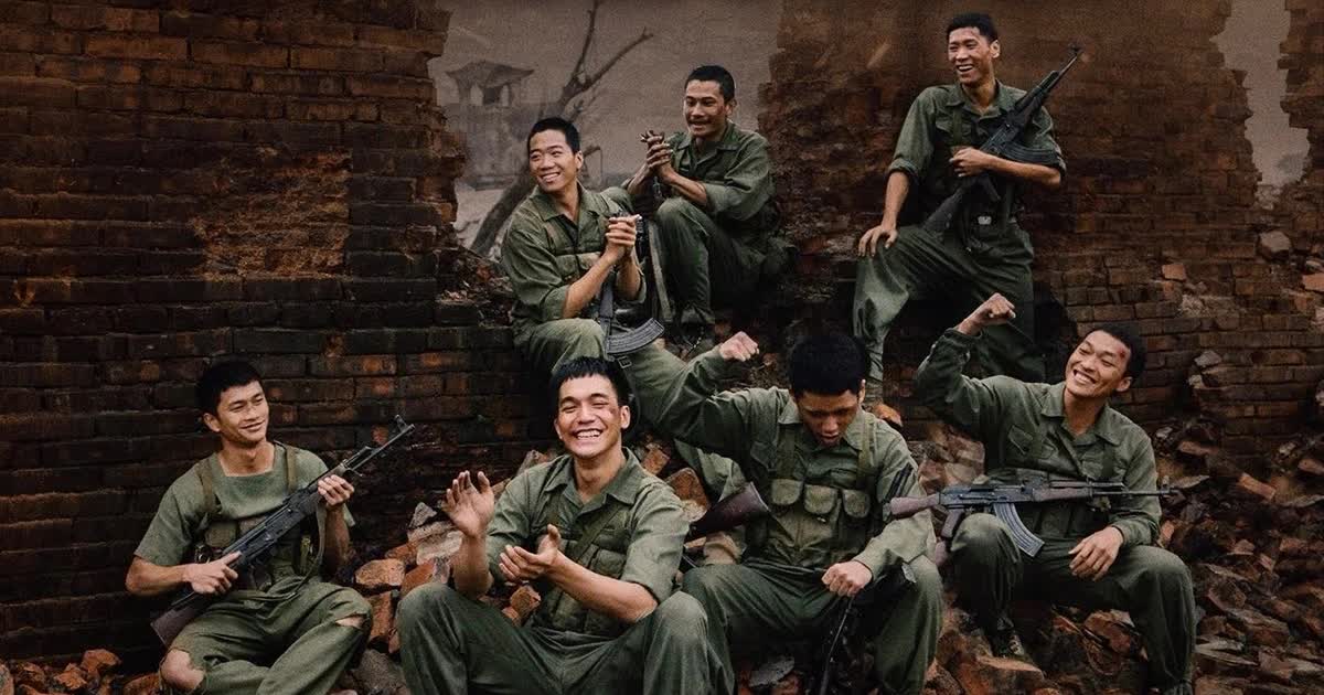 Chiếu phim Mưa đỏ, Địa đạo trong tuần phim Việt Nam tại Lào