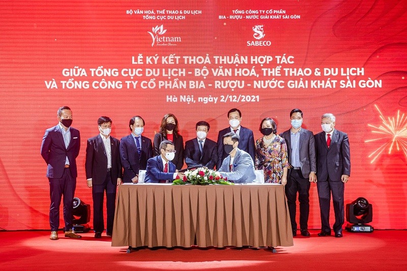 SABECO: Bia Saigon xác lập Kỷ lục Việt Nam với bộ sưu tập Tết 2022 'Bản Sắc Việt'