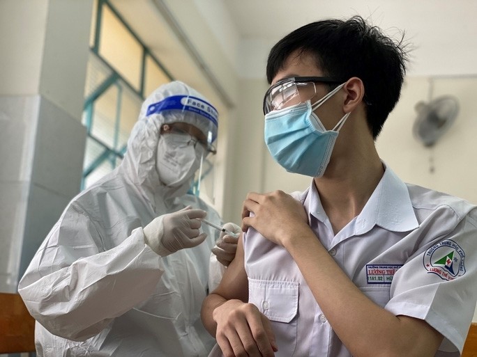 Việt Nam đã triển khai tiêm vaccine COvid-19 cho trẻ từ 12-17 tuổi. (Nguồn: Đảng Cộng sản)