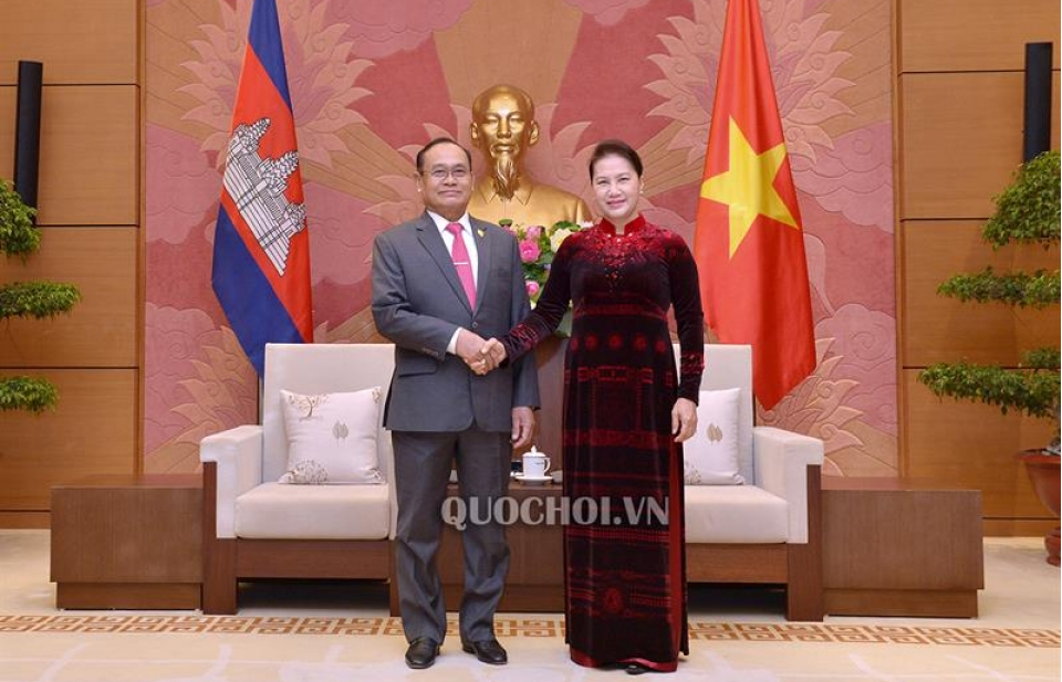 NA Chairwoman meets Cambodian Senate Vice President